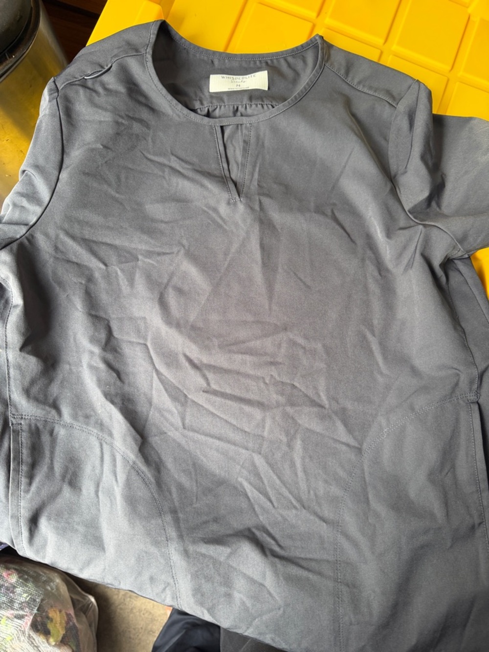 Women’s scrub top